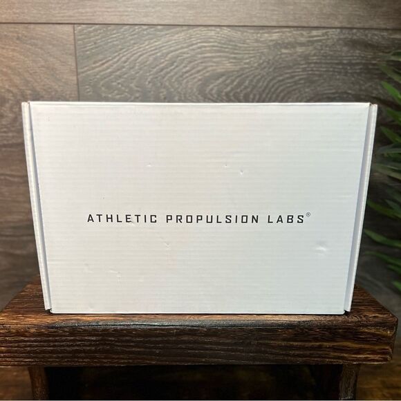 APL Iconic and White Calf Hair Sneakers with Cow Print Design, Size 7. NIB! - Picture 14 of 15